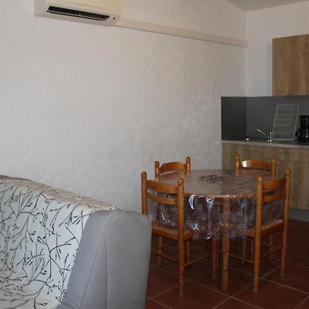 Apartmán Mas Des Oliviers Saint-Estève Exteriér fotografie